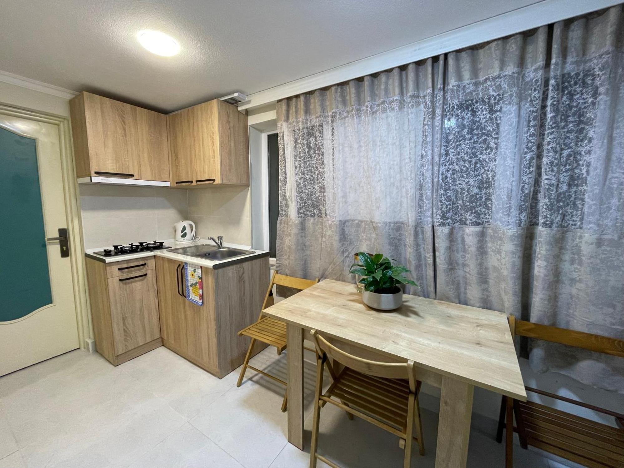 White Stones Apartment คูทายสิ ภายนอก รูปภาพ